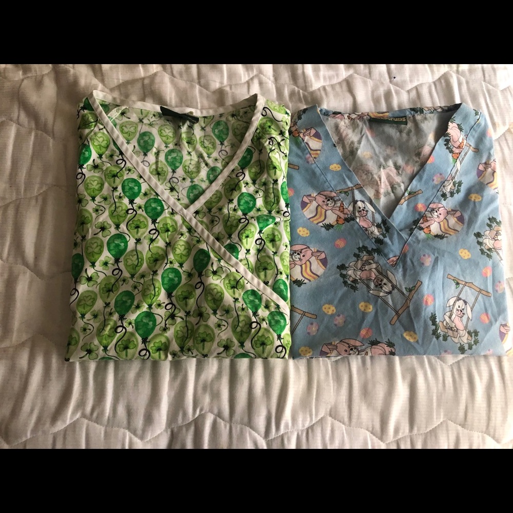 Print scrub tops